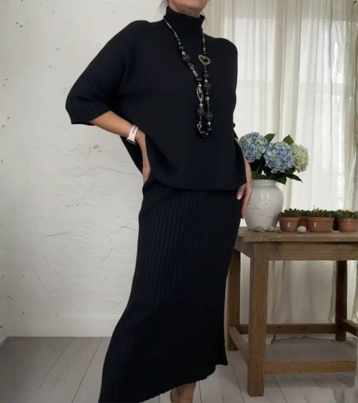 Debora | Strikket sæt med ribbet midinederdel