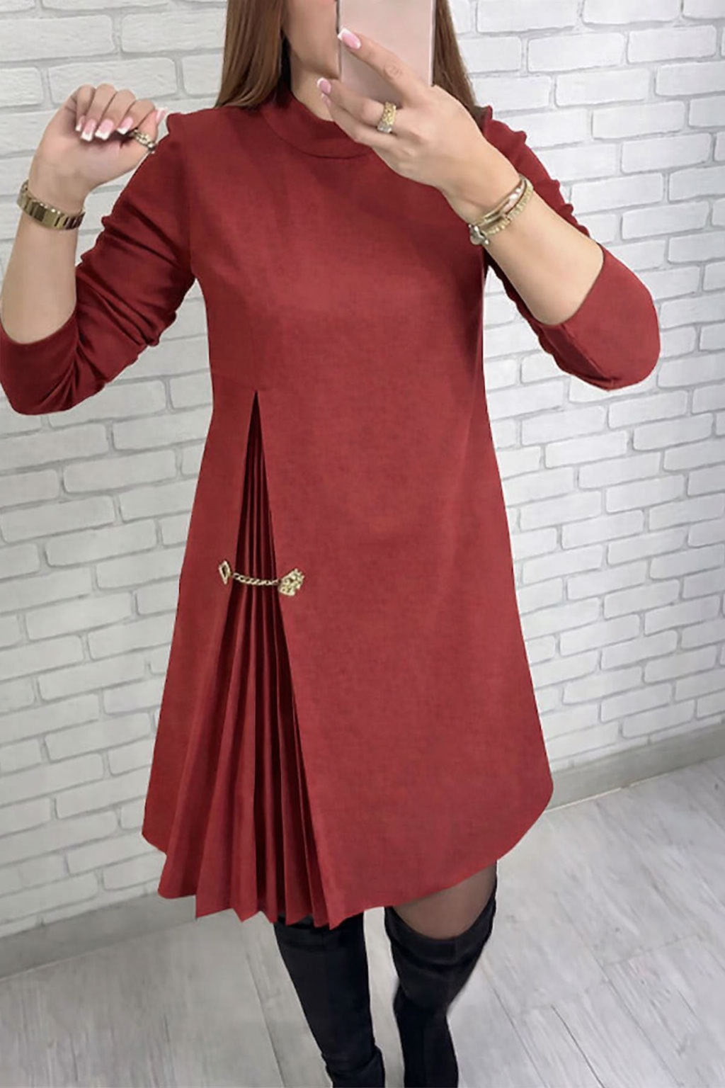 Isabelle – Elegant kjole med plisseret detalje