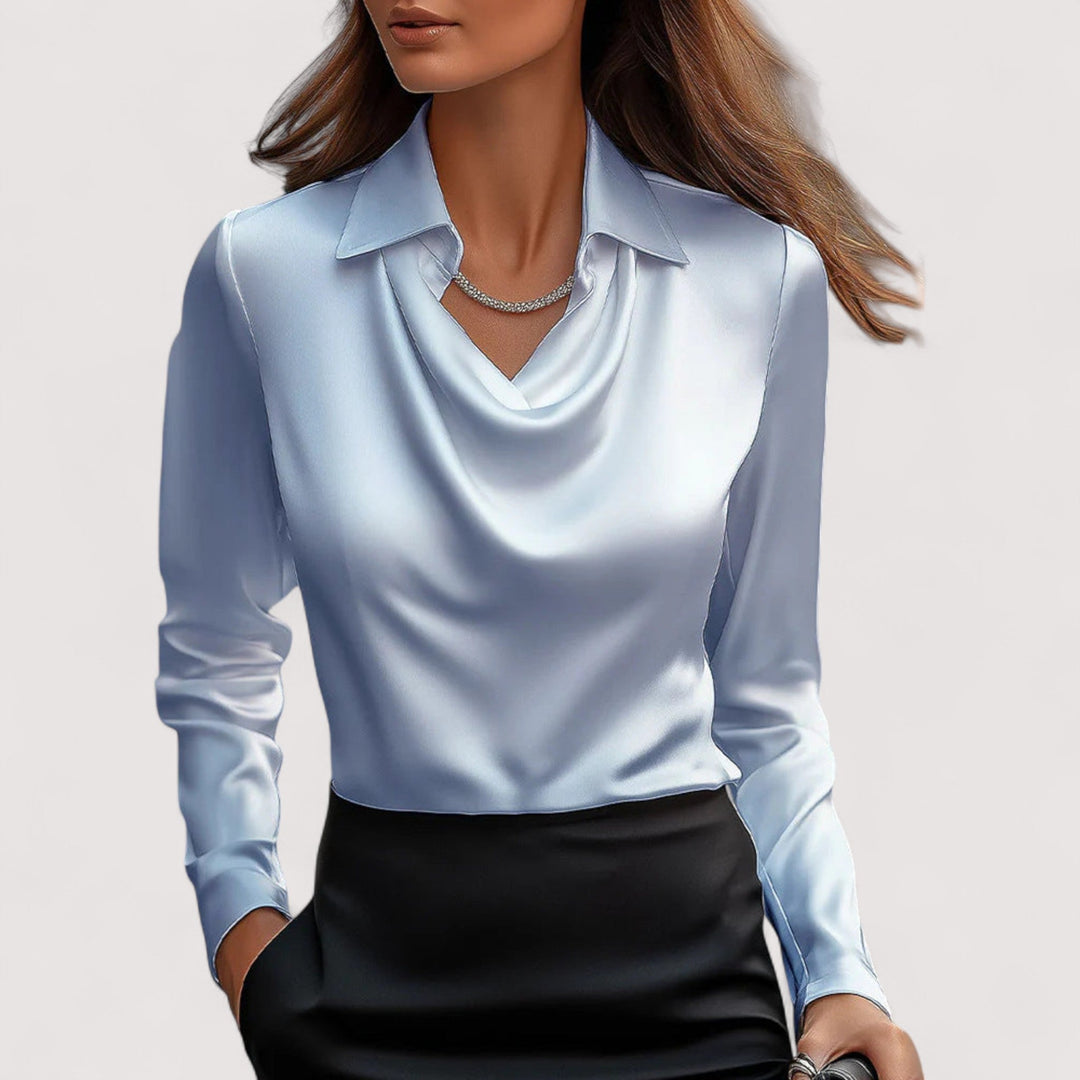 Charlotte™ | Satintop med V-hals